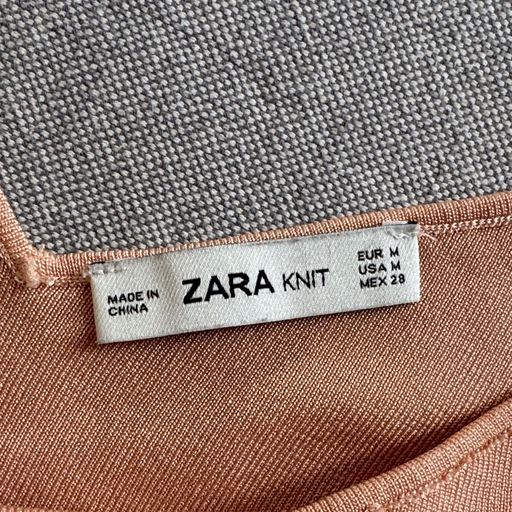 Zara Light Coral Scalloped Camisole - Picture 3 of 3